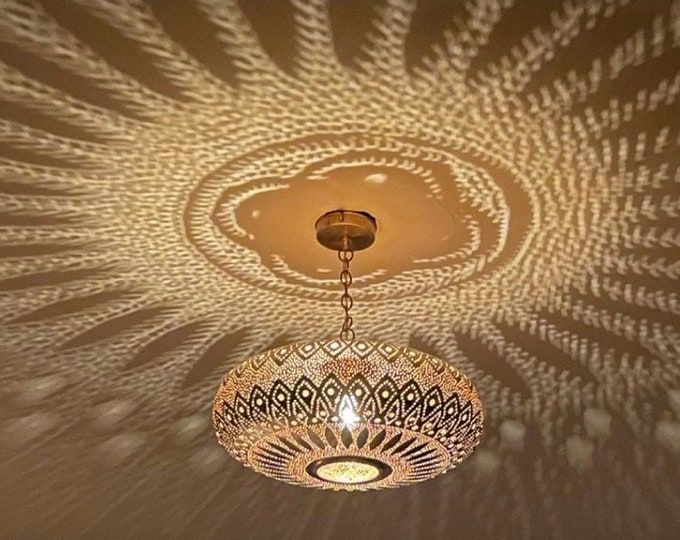 Elegant Moroccan Brass Pendant Light – Handmade Ceiling Chandelier with Adjustable Chain 55 C.M