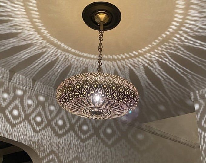 Elegant Moroccan Brass Pendant Light – Handmade Ceiling Chandelier with Adjustable Chain 55 C.M