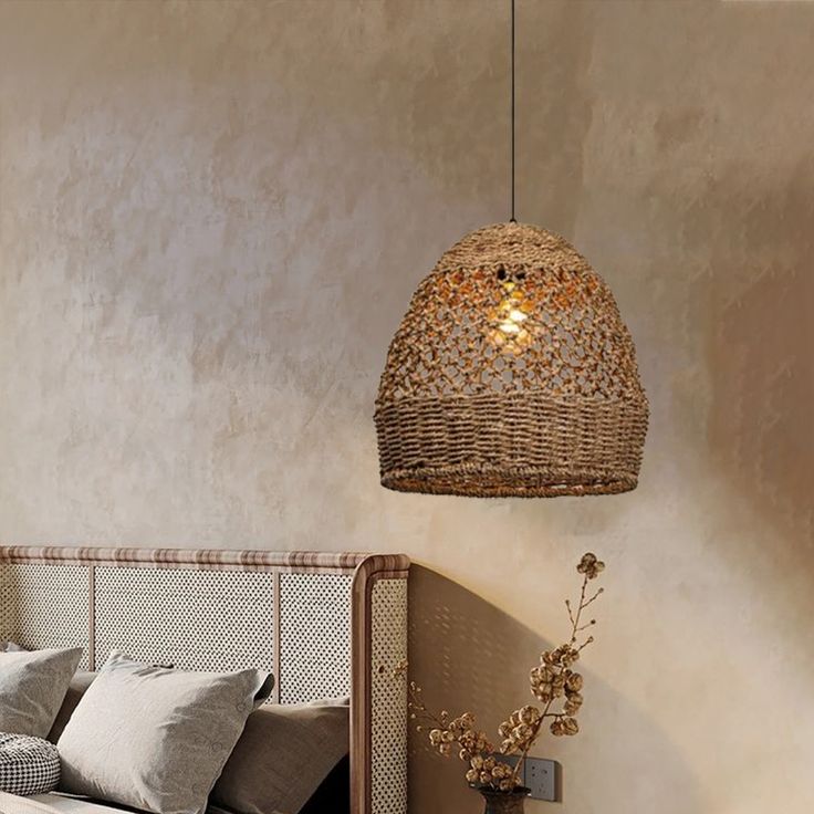 Hand-Woven Rattan Pendant Light – Natural Wicker Chandelier for Kitchen Island, Dining Room & Living Space 15.74"