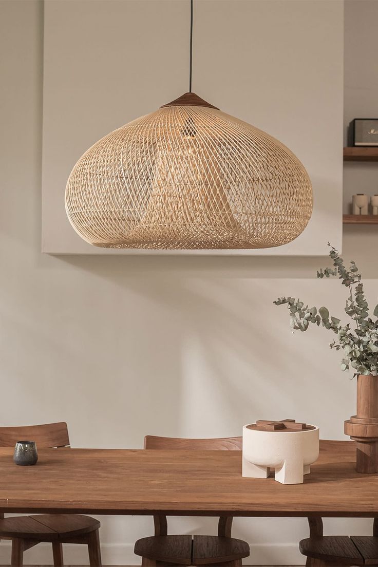 Handwoven Rattan Chandelier Pendant Light – Rustic Boho Hanging Lamp for Dining & Kitchen