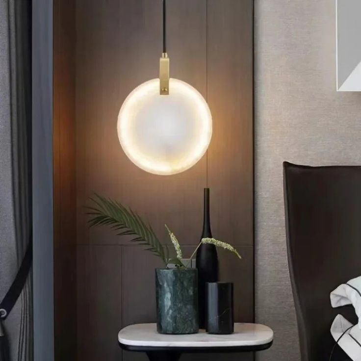 Lorenzo Marble-Glow Pendant Light – Elegant Globe Hanging Lamp