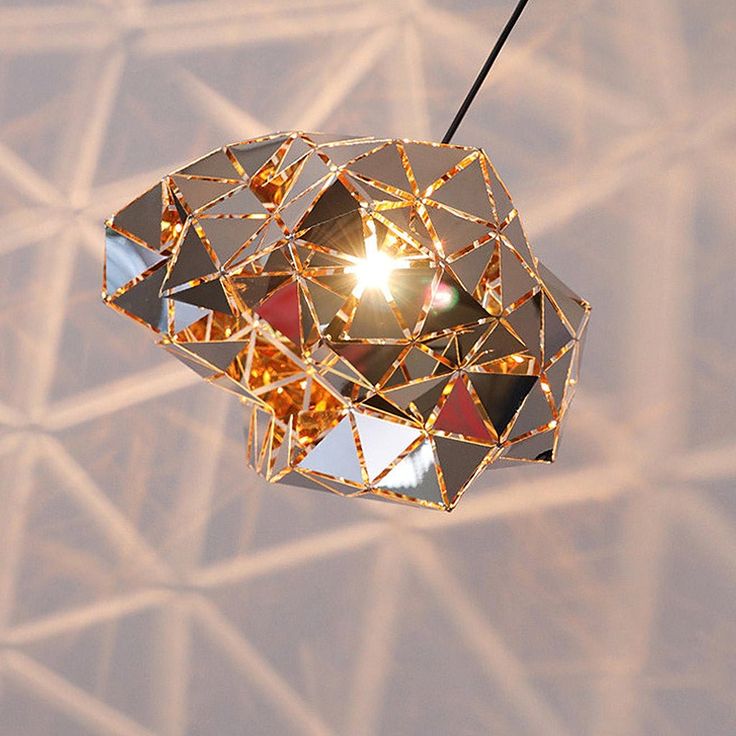 Postmodern Geometric Chrome Pendant Light – Stainless Steel Phantom Chandelier for Dining Room, Living Room, or Bar Counter – 40cm