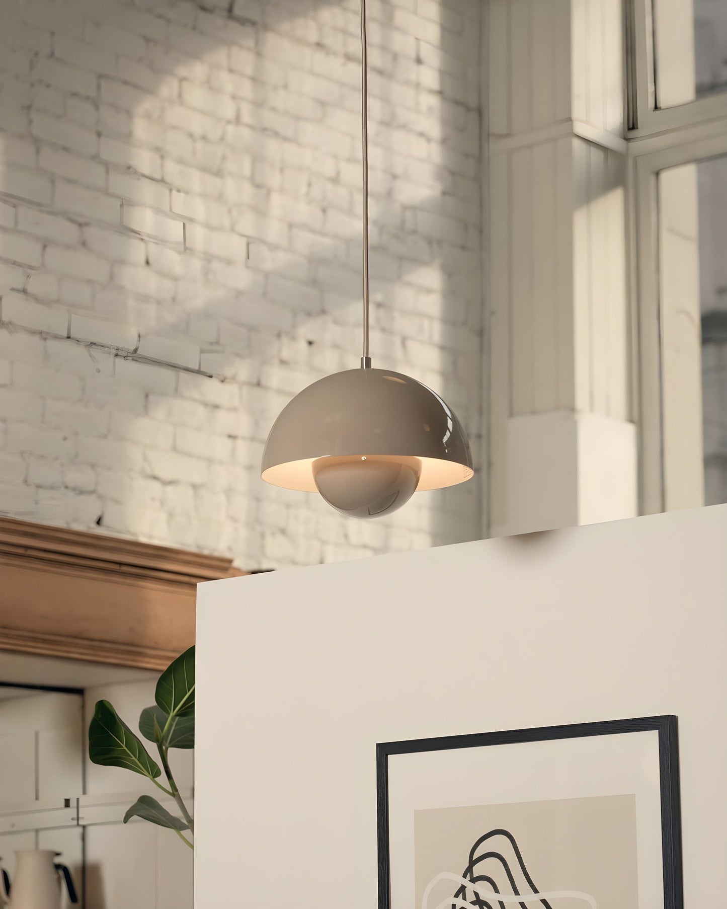Minimalist Bud Pendant Light – Modern Metal Hanging Lamp