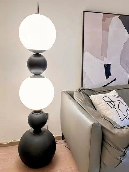 Luna Stack Modern 5- Globe Floor Lamp in Matte Black & Frosted White
