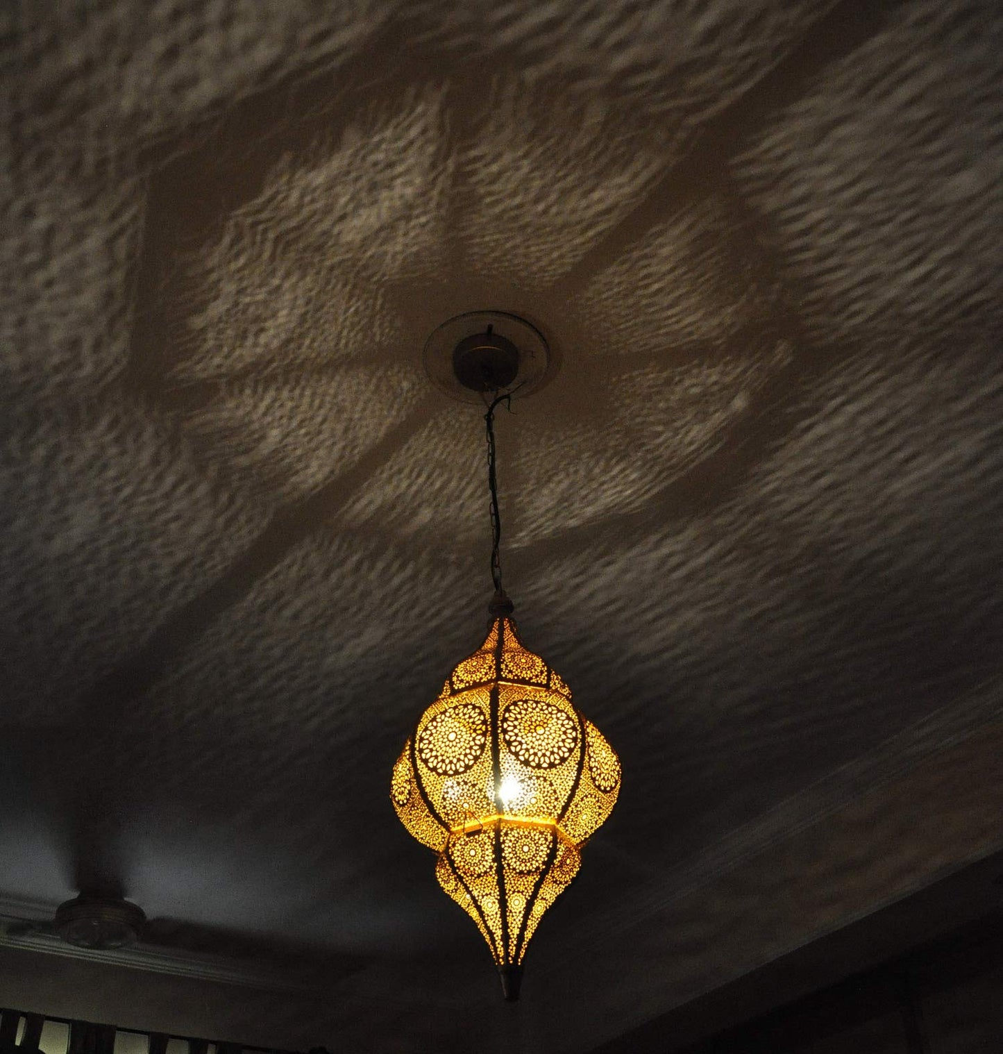 Vintage Arabic Chandelier – Turkish Moroccan Etched Ceiling Light Fixture for Living Room, Dining & Hallway (14 X 8 Inch)