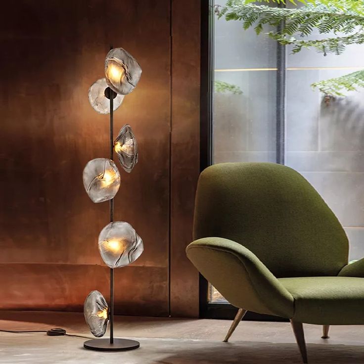 Six Smoky Glasses Chrome Floor Lamp – Modern Art Deco LED Standing Light with Glass Shades